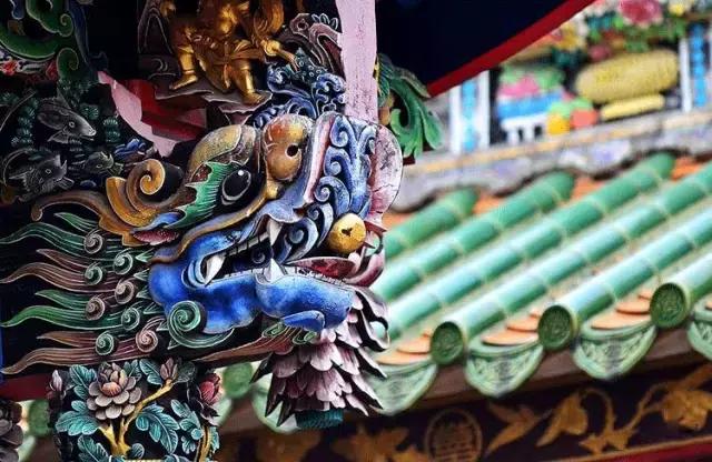 潮州嵌瓷，屋頂生花